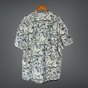 Columbia PFG Men’ s Troller Button Down Shirt XXL Tropical Palm Leaf Camo